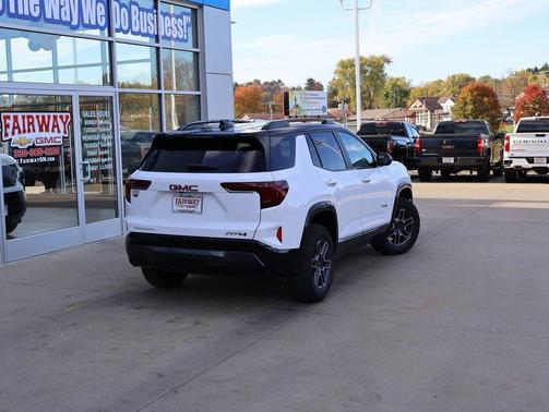 2026 GMC Terrain AWD AT4