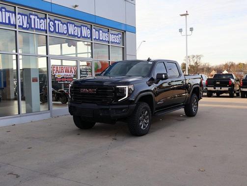 2025 GMC Sierra 1500 AT4X