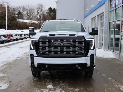 2026 GMC Sierra 3500 Denali