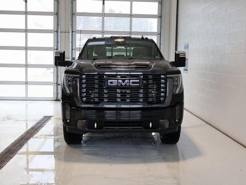 2024 GMC Sierra 3500 Denali