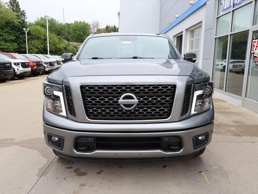 Gun Metallic 2019 Nissan Titan SV
