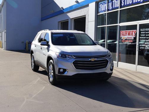 2020 Chevrolet Traverse LT Cloth