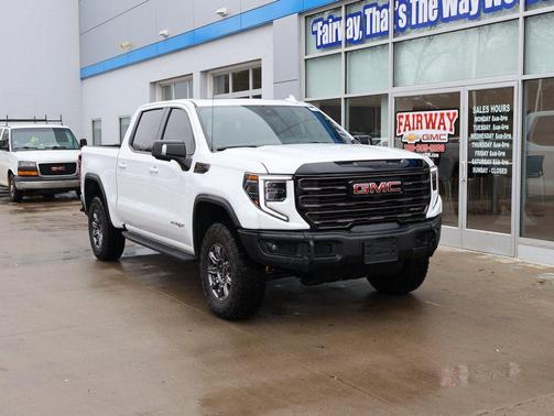 Summit White 2025 GMC Sierra 1500 AT4X