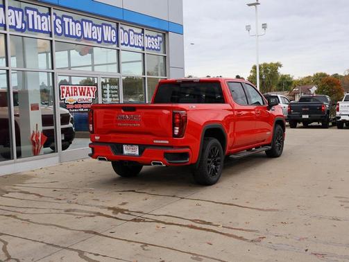 2025 GMC Sierra 1500 Elevation