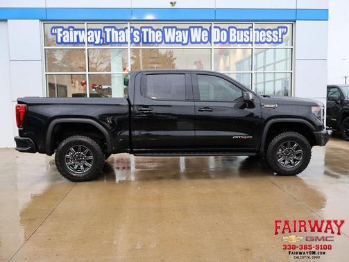 2025 GMC Sierra 1500 AT4X