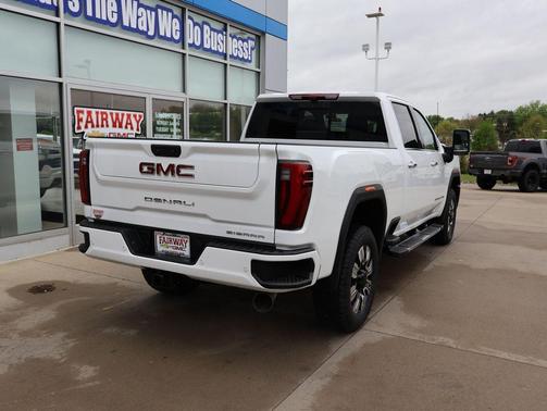 Summit White 2026 GMC Sierra 2500 Denali