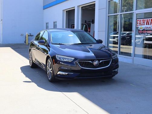 2018 Buick Regal Sportback Preferred II