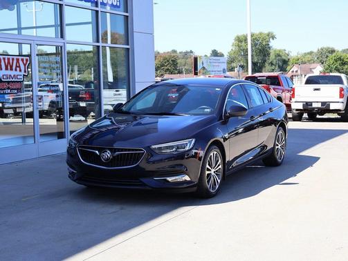 2018 Buick Regal Sportback Preferred II