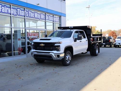 2025 Chevrolet Silverado 3500 WT
