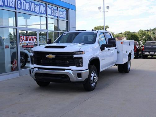 2025 Chevrolet Silverado 3500 WT
