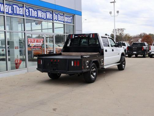 2003 Chevrolet Silverado 2500 LS H/D Crew Cab