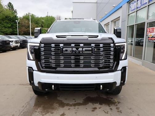 Glacier White Tricoat 2026 GMC Sierra 3500 Denali