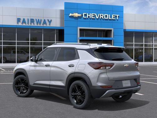 Sterling Gray Metallic 2026 Chevrolet Trailblazer LT