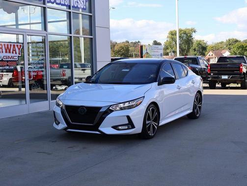 2022 Nissan Sentra SR