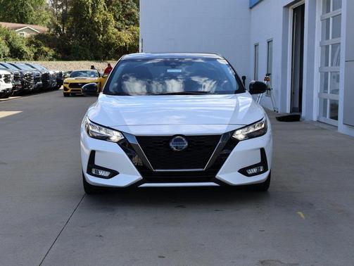 2022 Nissan Sentra SR