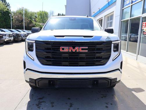 Summit White 2026 GMC Sierra 1500 Pro