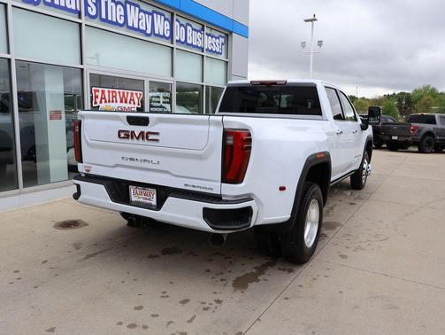 Glacier White Tricoat 2026 GMC Sierra 3500 Denali