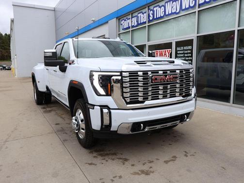 Glacier White Tricoat 2026 GMC Sierra 3500 Denali