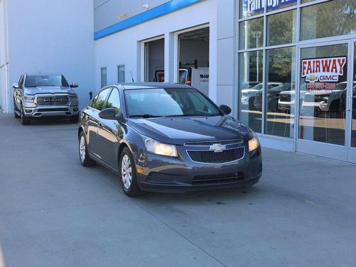 2011 Chevrolet Cruze LS