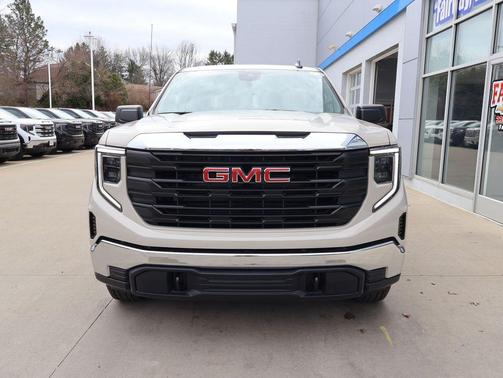 Coastal Dune 2026 GMC Sierra 1500 Pro