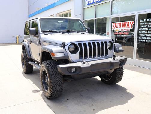Billet Silver Metallic Clearcoat 2018 Jeep Wrangler Sport S