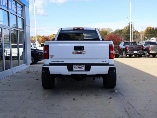 2017 GMC Sierra 1500 SLE