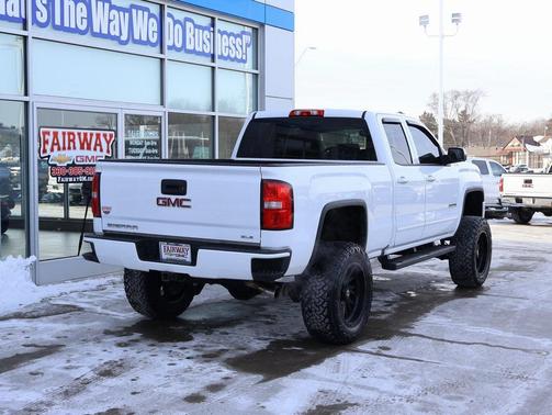 2017 GMC Sierra 1500 SLE