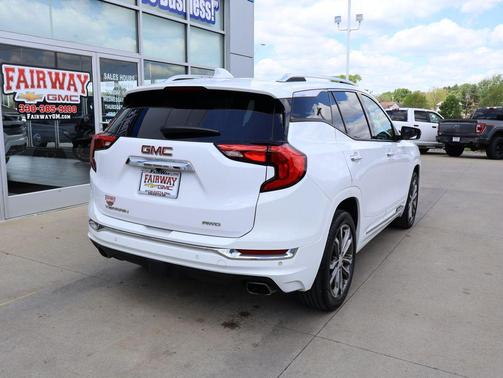 Summit White 2018 GMC Terrain Denali