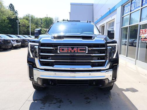 Onyx Black 2026 GMC Sierra 3500 SLT
