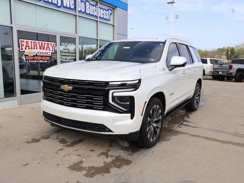 Iridescent Pearl Tricoat 2025 Chevrolet Tahoe 4WD High Country