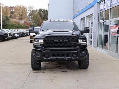 2023 RAM 2500 Limited Mega Cab 4x4 6'4' Box
