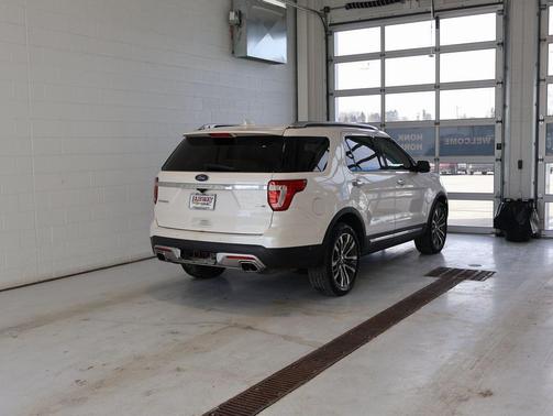 2016 Ford Explorer Platinum