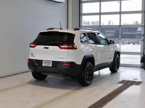 2018 Jeep Cherokee Trailhawk