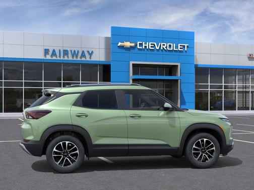Cacti Green 2026 Chevrolet Trailblazer LT