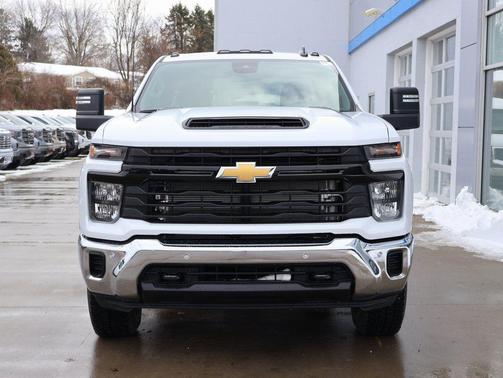 2026 Chevrolet Silverado 3500 WT