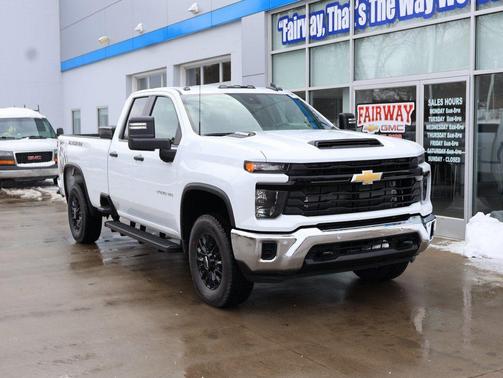 2026 Chevrolet Silverado 3500 WT