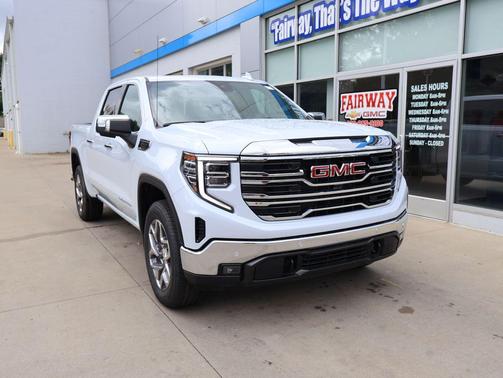 Glacier White Tricoat 2026 GMC Sierra 1500 SLT