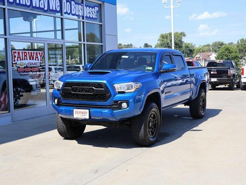 2016 Toyota Tacoma SR5