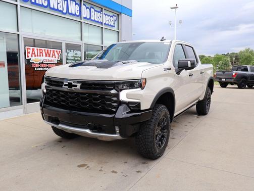 White Sands 2026 Chevrolet Silverado 1500 ZR2
