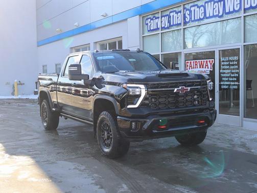 2025 Chevrolet Silverado 2500 4WD Crew Cab Standard Bed ZR2