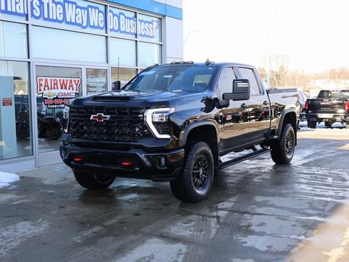 2025 Chevrolet Silverado 2500 4WD Crew Cab Standard Bed ZR2