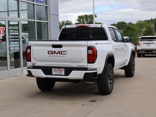 2025 GMC Canyon Elevation