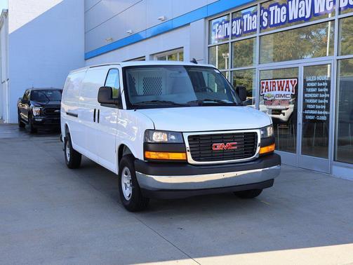 Summit White 2025 Chevrolet Express 3500 RWD 3500 Extended Wheelbase WT