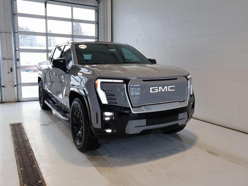 2024 GMC Sierra EV Denali Edition 1