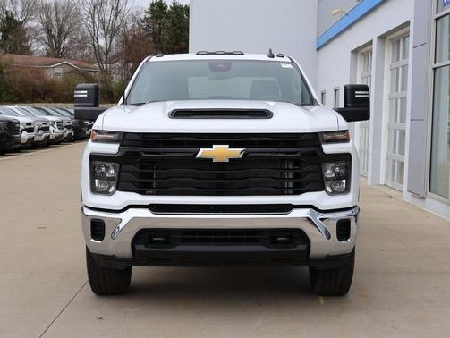 2024 Chevrolet Silverado 3500 WT