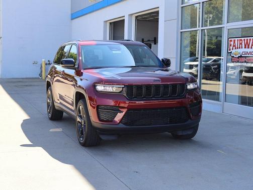 2024 Jeep Grand Cherokee Altitude