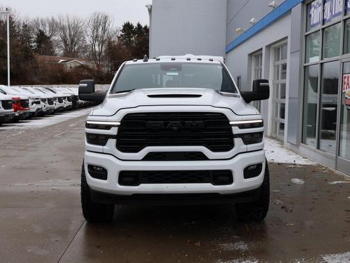2025 RAM 2500 Laramie Mega Cab 4x4 6'4' Box