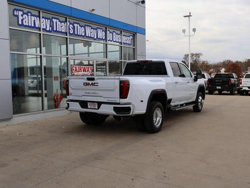 2026 GMC Sierra 3500 Denali