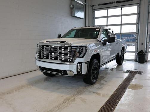 2026 GMC Sierra 3500 Denali