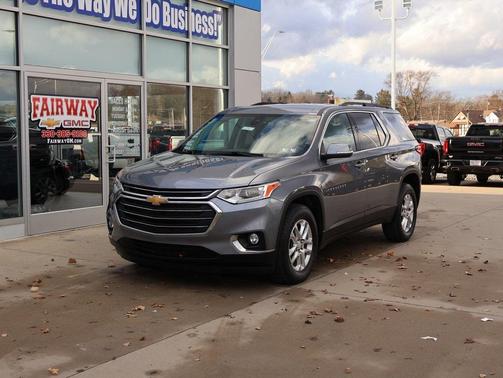 2021 Chevrolet Traverse LT Cloth